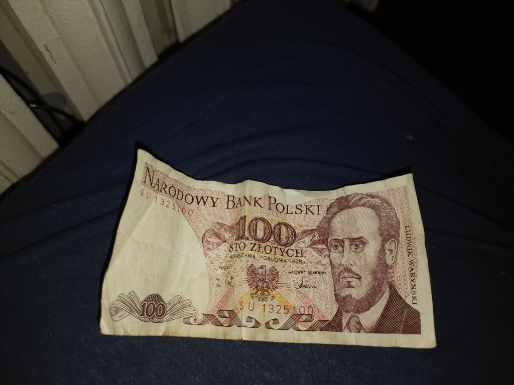 Stare polskie banknoty – Niezwykła podróż w przeszłość i pomysłowy element wystroju